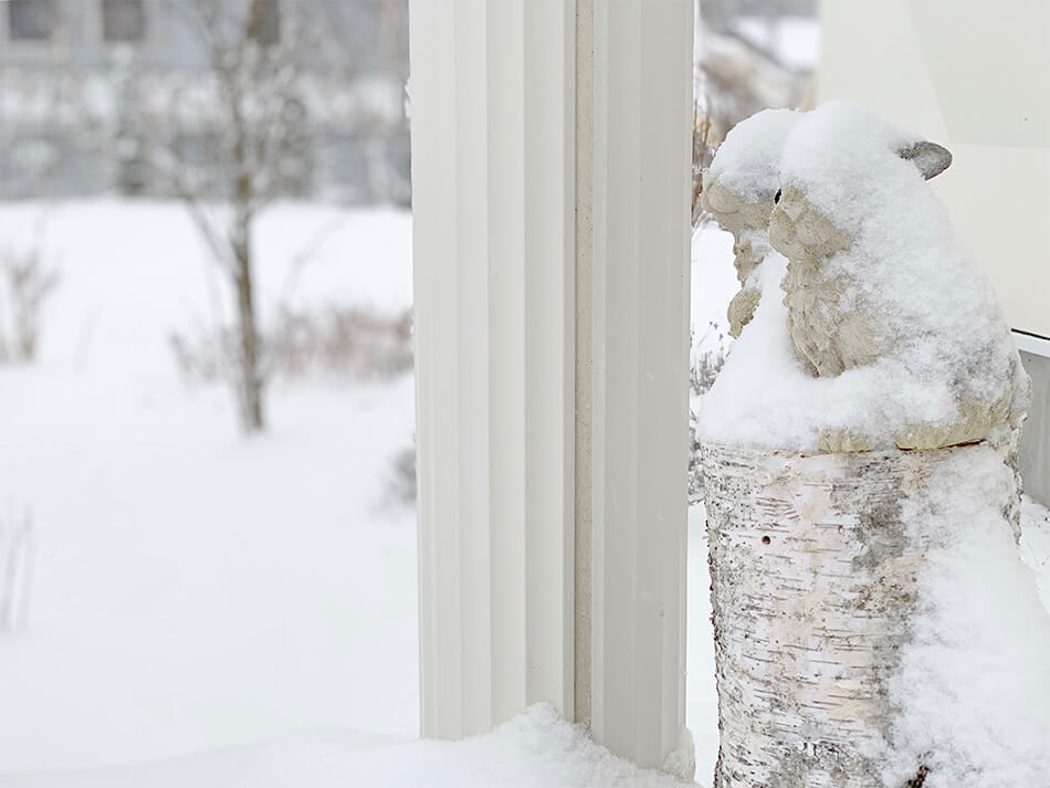 雪の日の静けさ